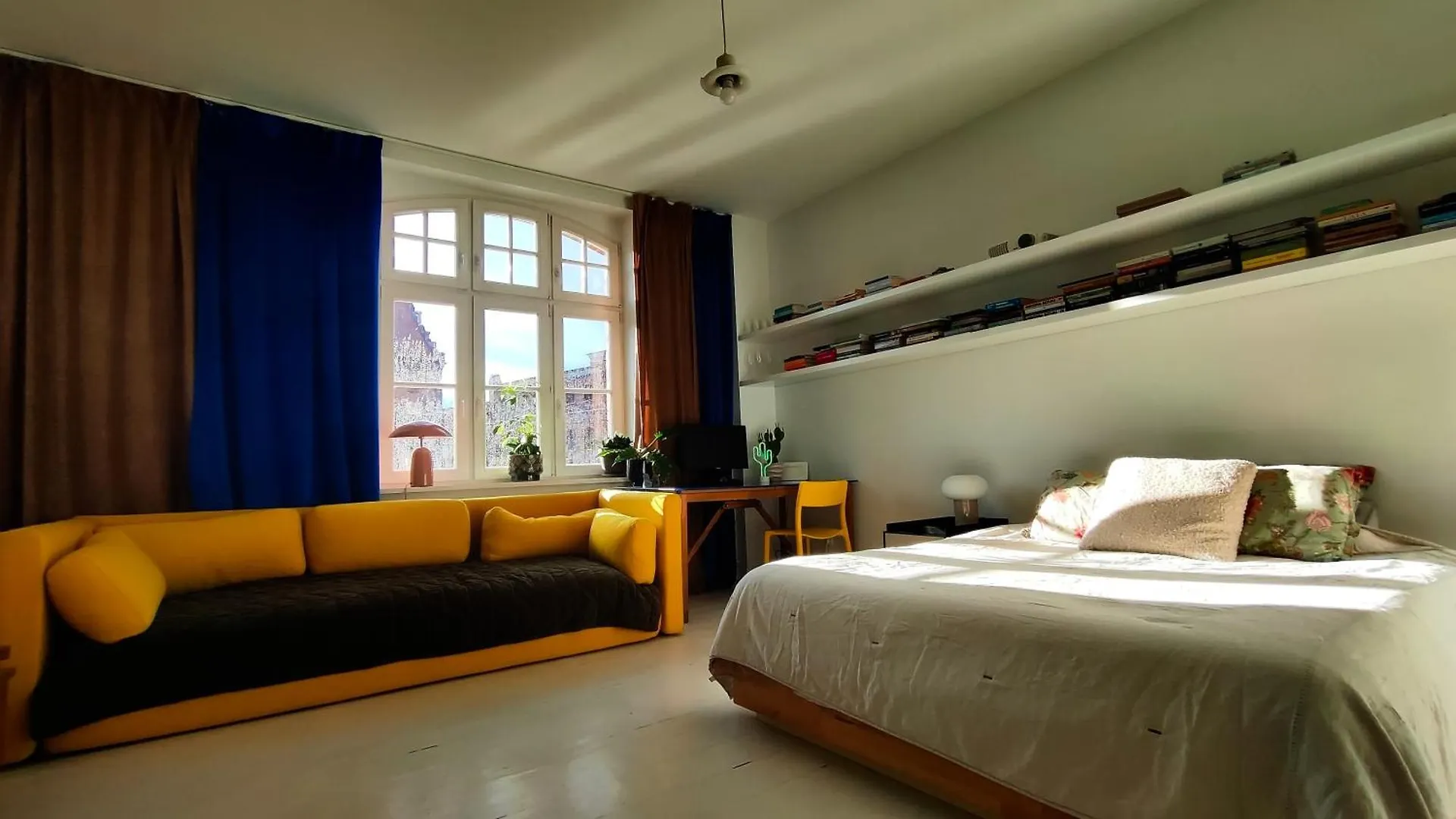 Old Town Apartament On Olowianka Island With Garden Gdansk Apartment